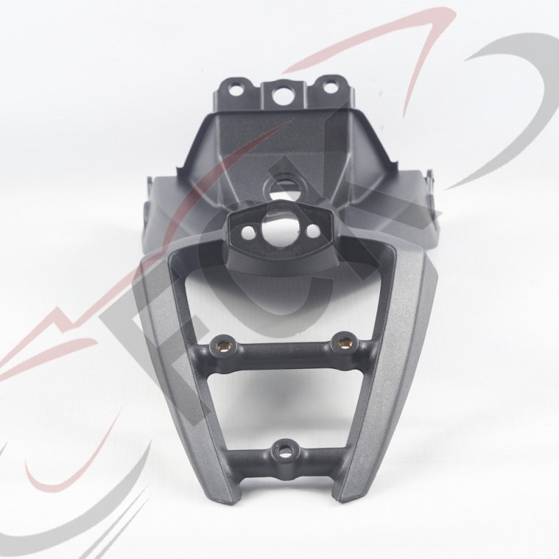 LODERA Trasera 250Z porta placa ITK orig Ui