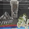 CAJUELA Negra/Gris con diseño para motos QJWM 45LT sin desc.